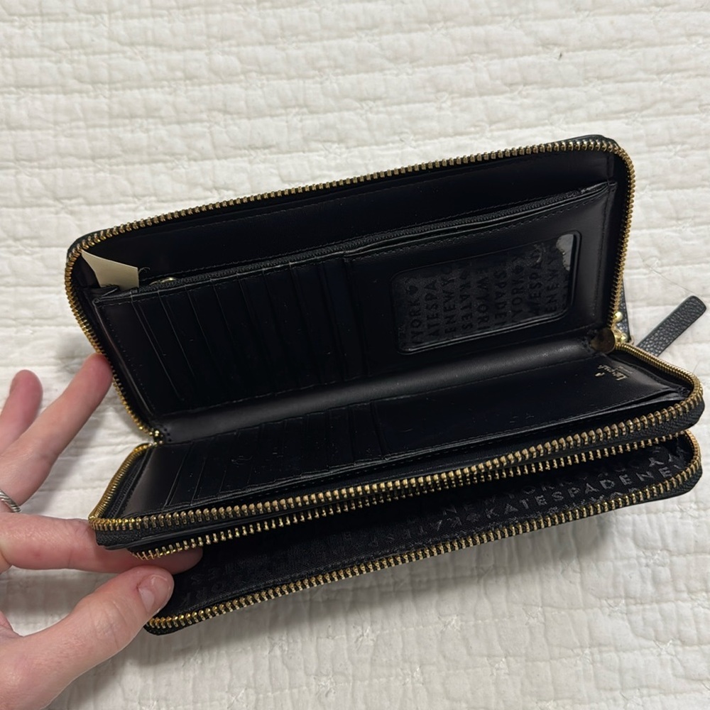 NWOT Kate Spade Black Zip Wallet - Picture 4 of 5